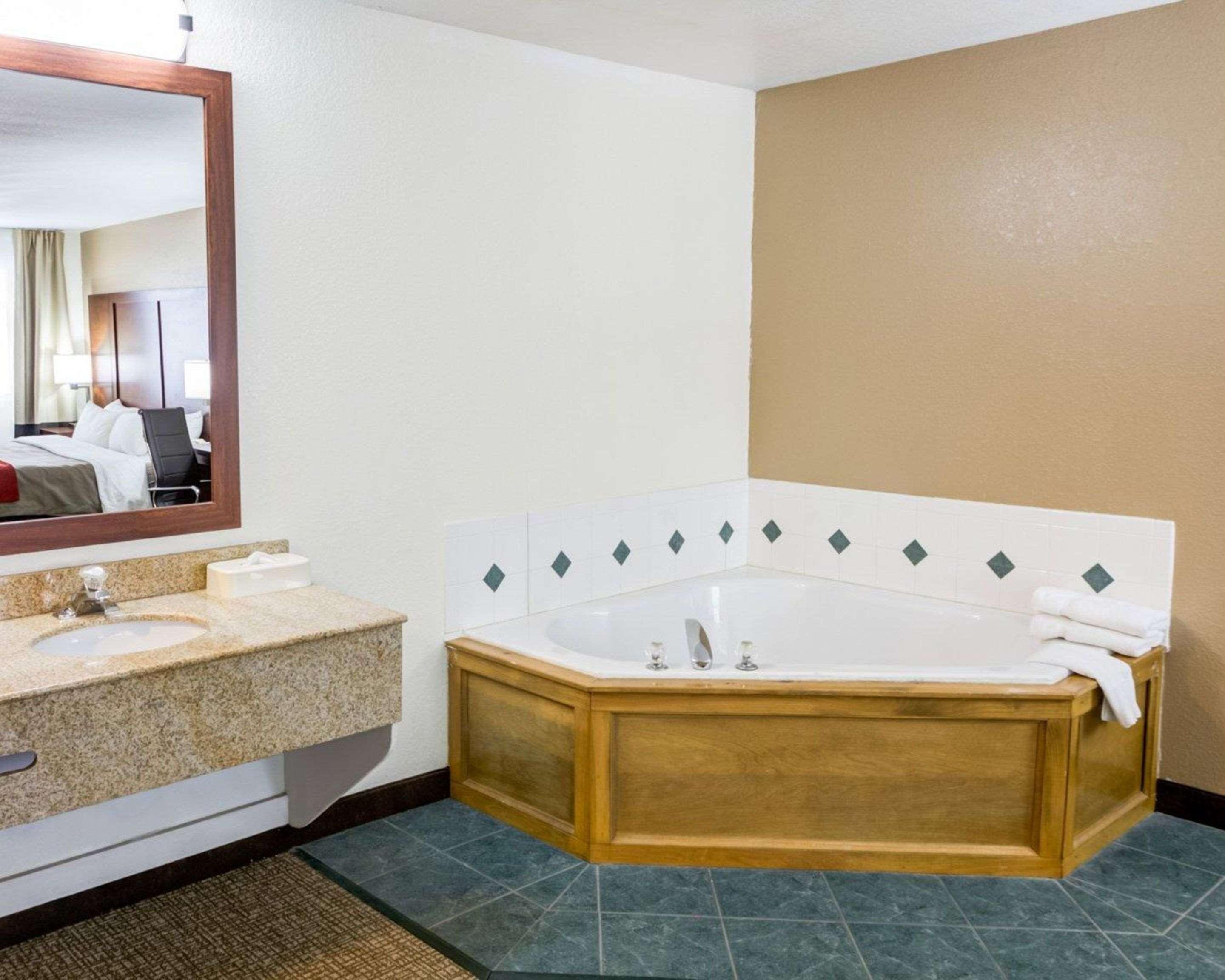 Comfort Inn Kearney - Liberty Exteriör bild